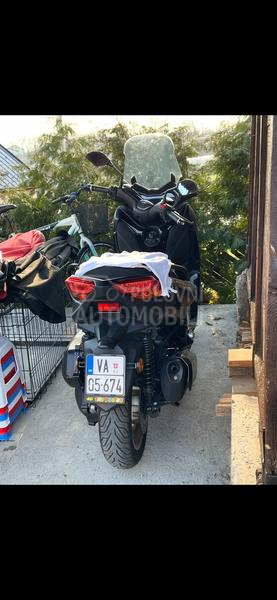 Yamaha xmax