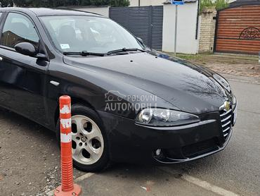 Alfa Romeo 147 