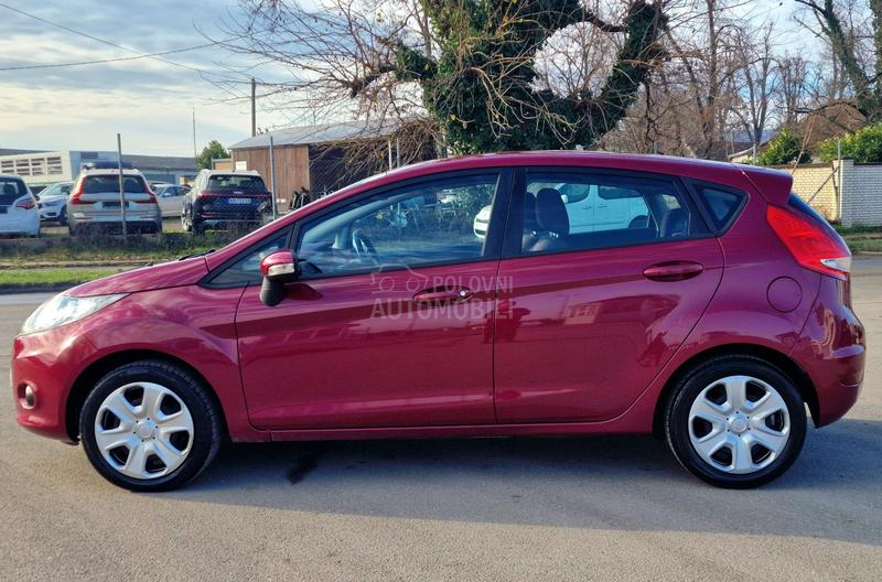 Ford Fiesta 9.9..0.0.0. k.m.