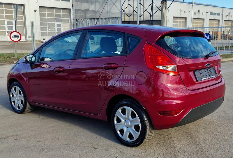 Ford Fiesta 9.9..0.0.0. k.m.