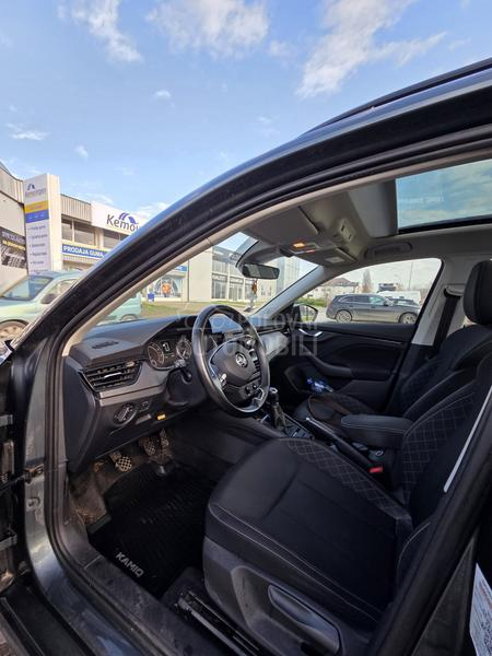Škoda Kamiq Panoramski krov