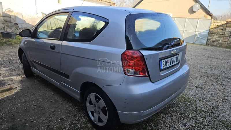 Chevrolet Aveo 