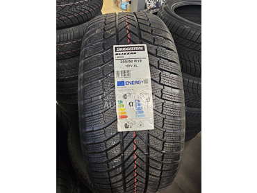 Bridgestone 235/55 R19 Zimska