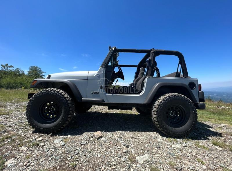 Jeep Wrangler 