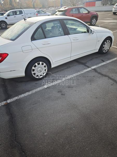 Mercedes Benz C 200 