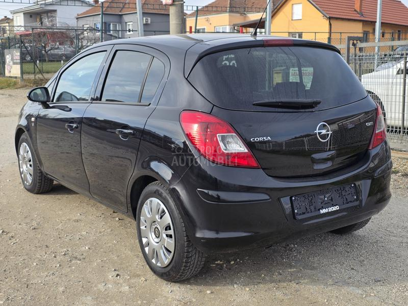Opel Corsa D 1.3 M JET