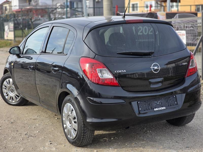 Opel Corsa D 1.3 M JET