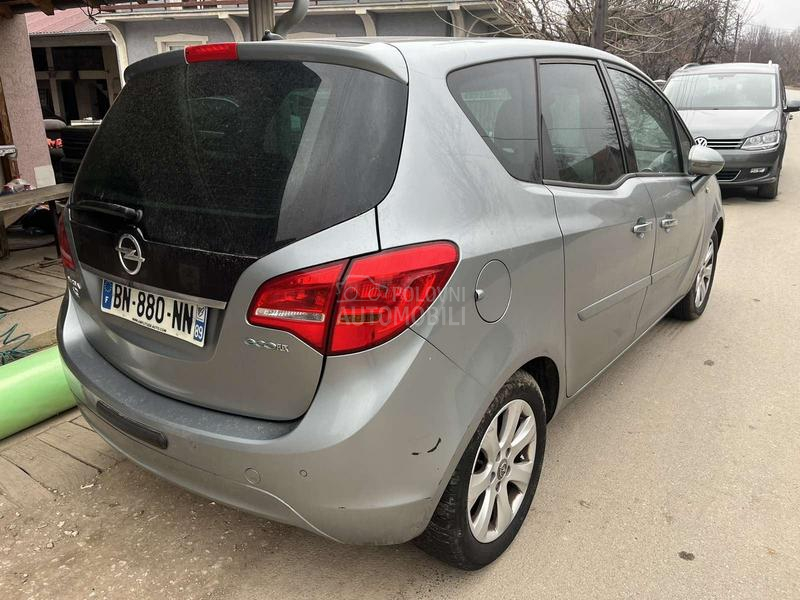 Opel Meriva 1.3 d 2011. god. -  kompletan auto u delovima