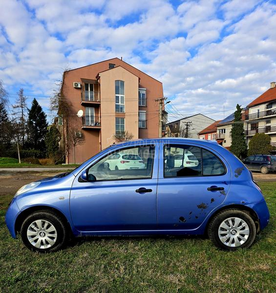 Nissan Micra 