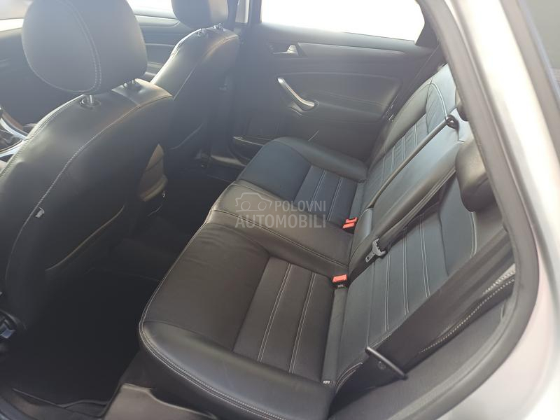 Ford Mondeo 1.6 TDCI/NAV/LED/