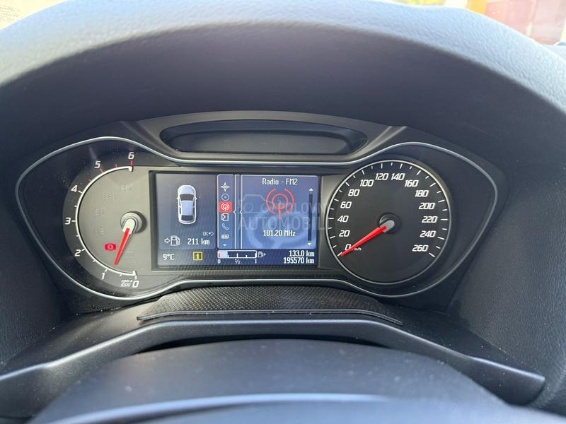 Ford Mondeo 1.6 TDCI/NAV/LED/