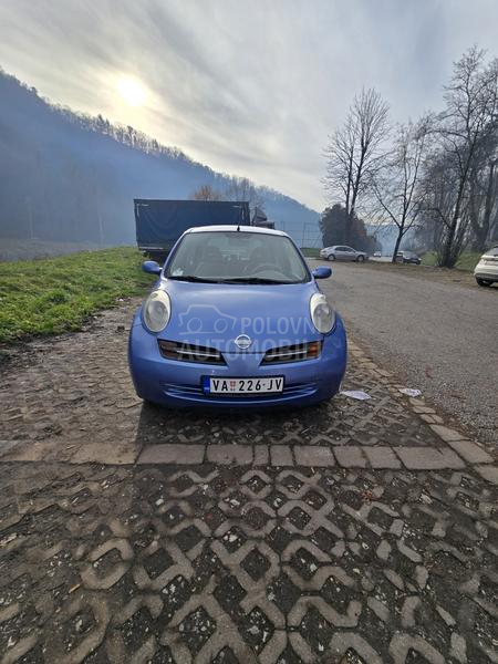 Nissan Micra 