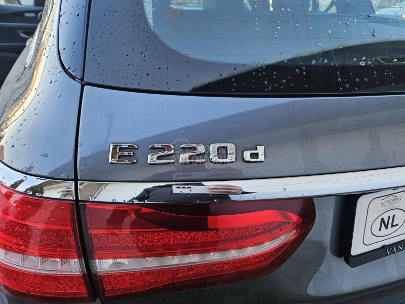 Mercedes Benz E 220 ZA ALUMIN. STOLARIJU