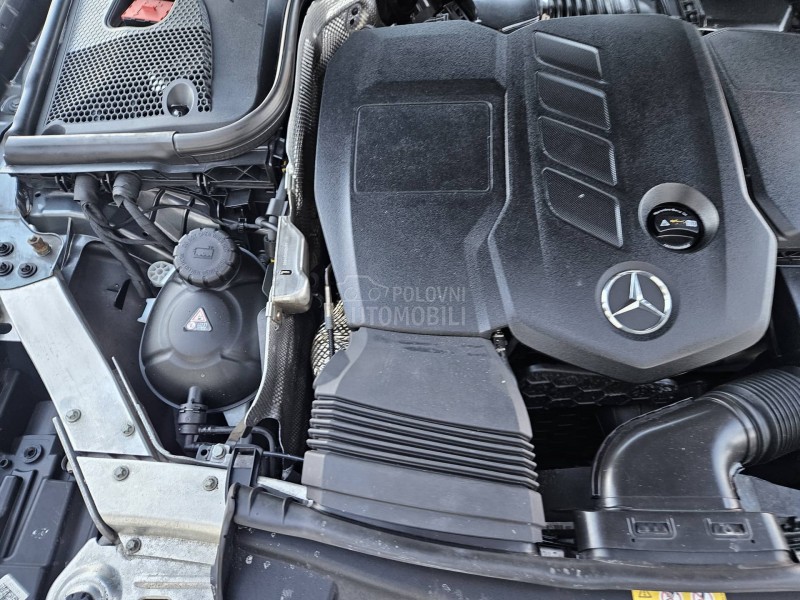 Mercedes Benz E 220 ZA ALUMIN. STOLARIJU