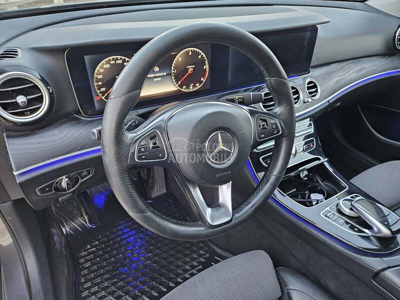 Mercedes Benz E 220 ZA ALUMIN. STOLARIJU