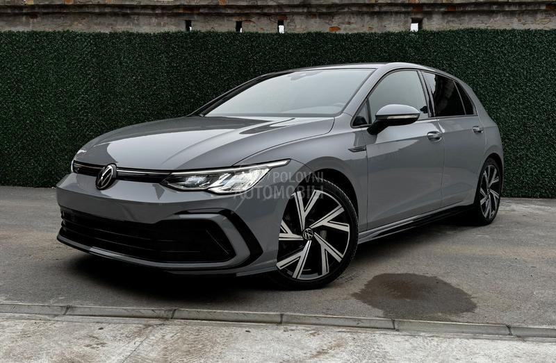 Volkswagen Golf 8 R-Line 1.5 eTSI