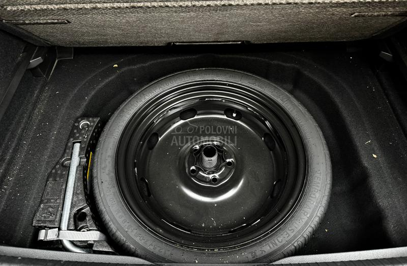 Volkswagen Golf 8 R-Line 1.5 eTSI