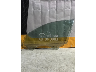 Prednje levo staklo za Audi A4 od 2008. do 2012. god.