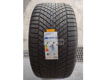 Pirelli 305/40 R21 Zimska