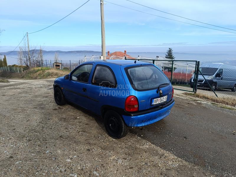 Opel Corsa B 1.2 REG DUGOO