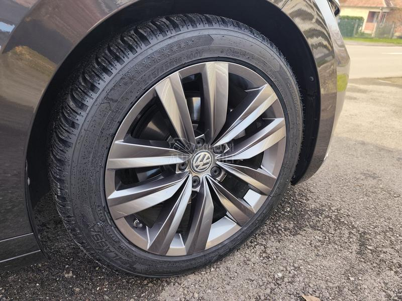 Volkswagen Arteon /NOVO/