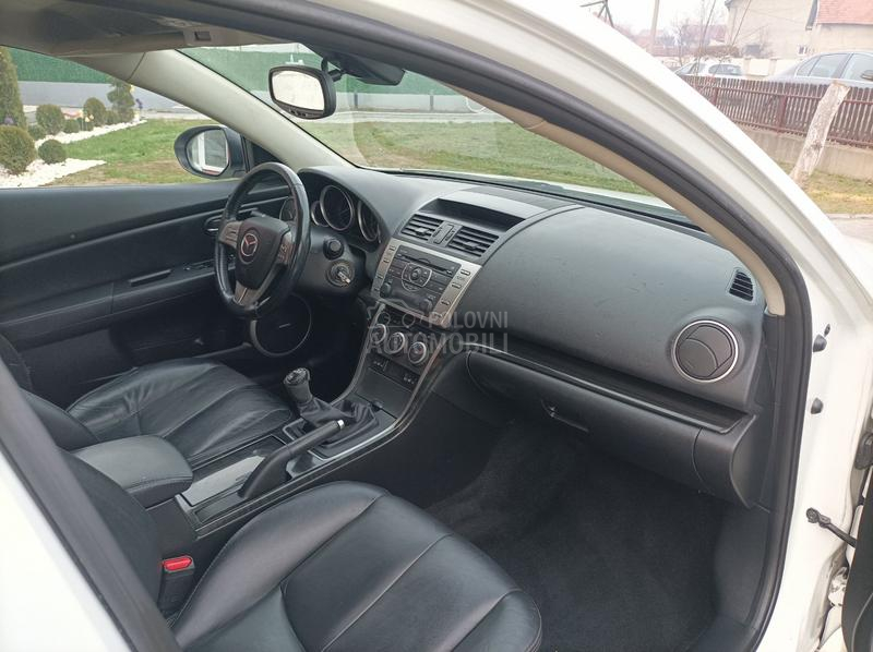 Mazda 6 2.0D PERLA