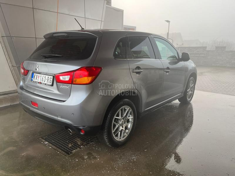 Mitsubishi ASX 