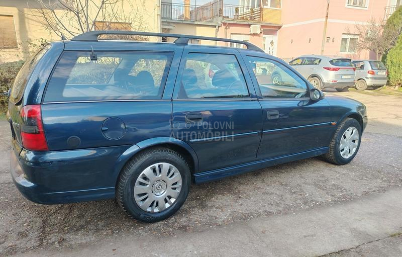 Opel Vectra B 1.8. TNG