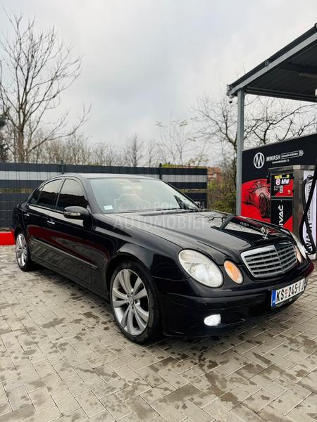 Mercedes Benz E 220 