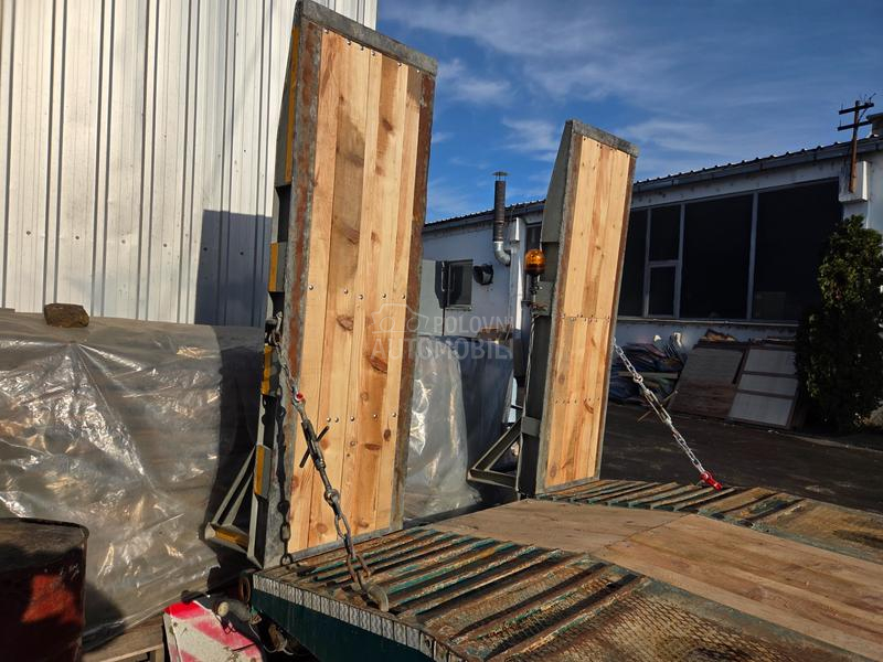 Schwarzmuller TU 22/80