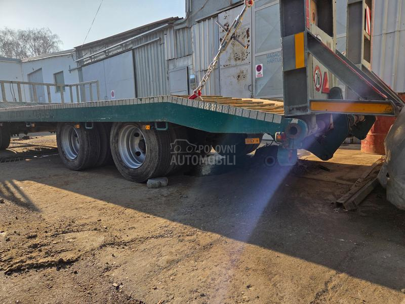 Schwarzmuller TU 22/80