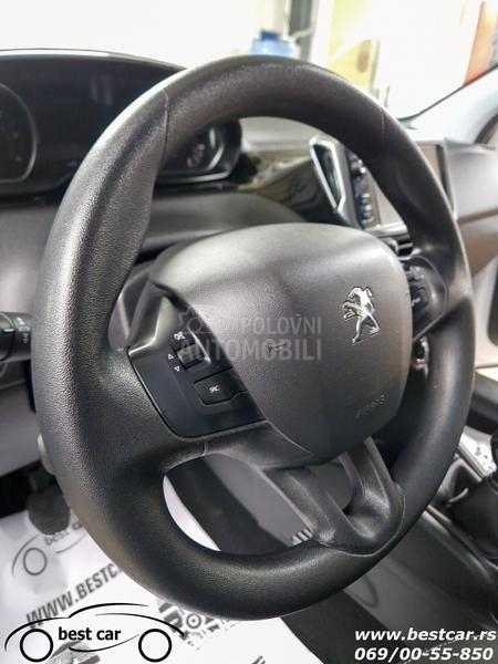 Peugeot 208 4 Sedista N1 1.5 HDI