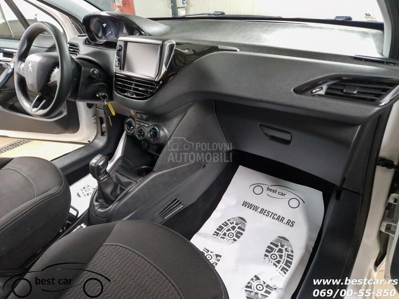 Peugeot 208 4 Sedista N1 1.5 HDI