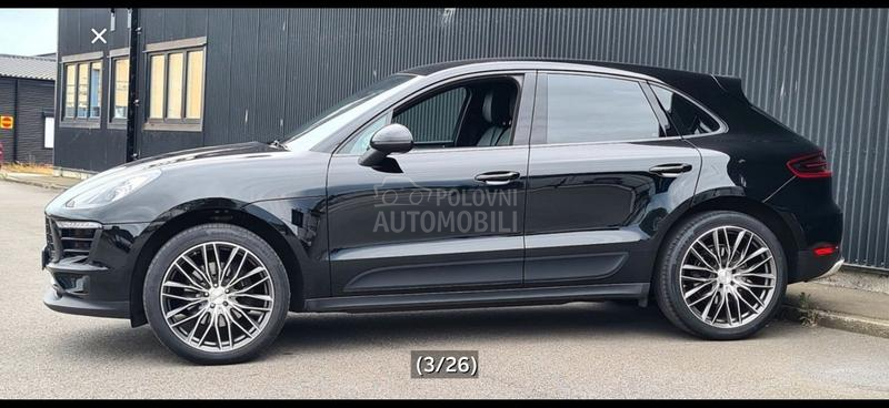 Porsche Macan 