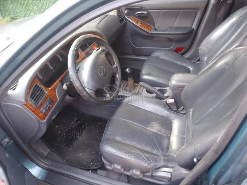 Hyundai Elantra CRDI