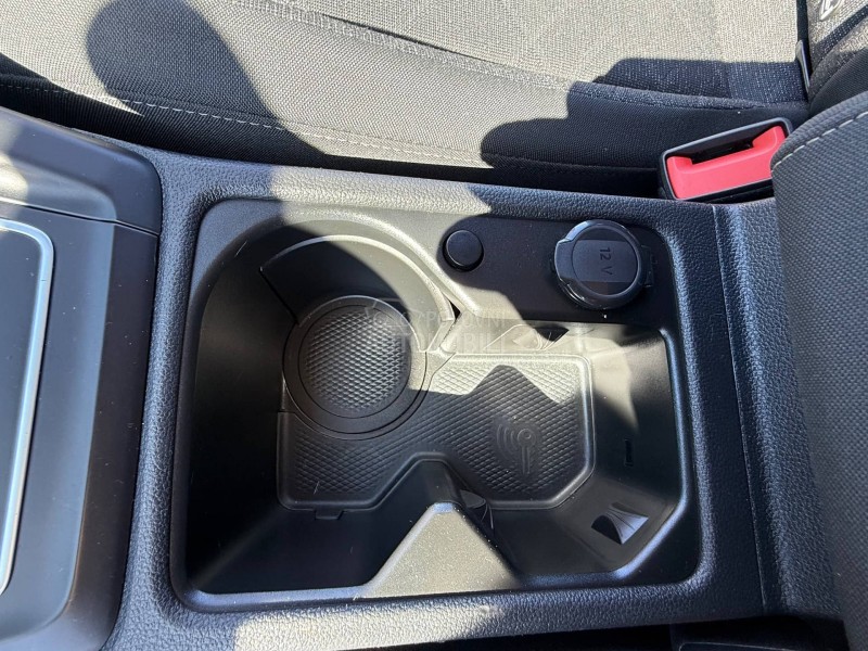 Volkswagen Golf 8 2.0 TDI/AUTOM