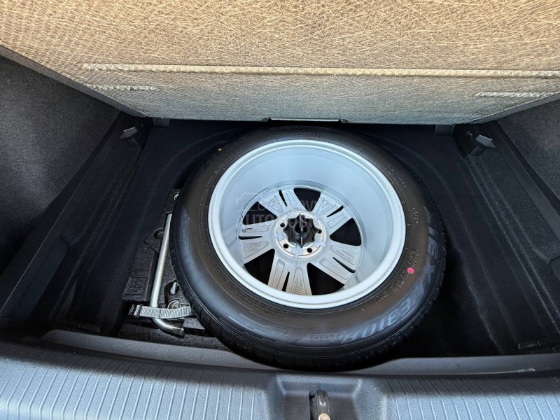 Volkswagen Golf 8 2.0 TDI/AUTOM