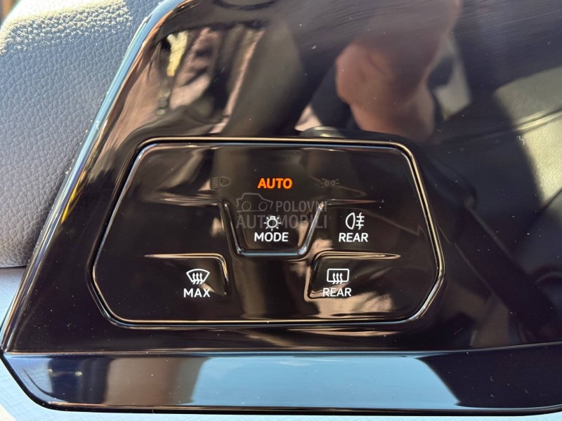 Volkswagen Golf 8 2.0 TDI/AUTOM