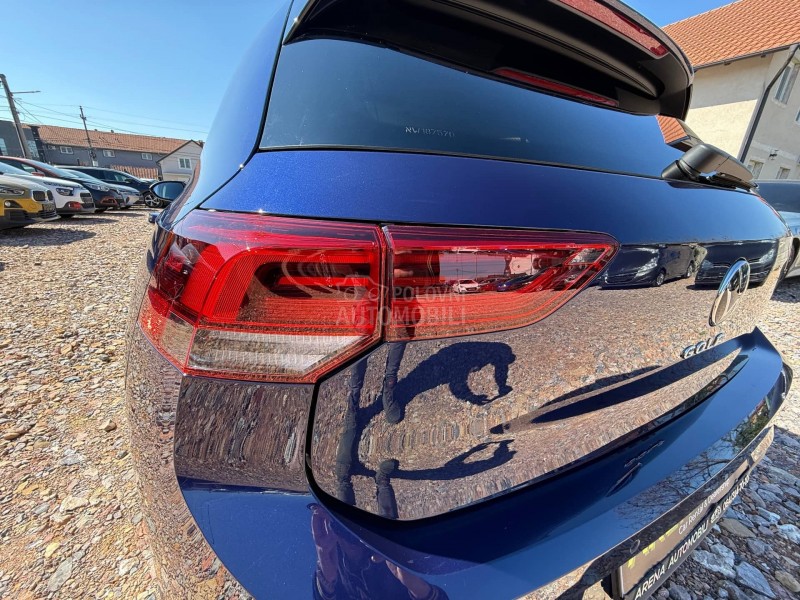 Volkswagen Golf 8 2.0 TDI/AUTOM