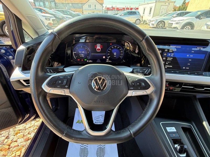 Volkswagen Golf 8 2.0 TDI/AUTOM