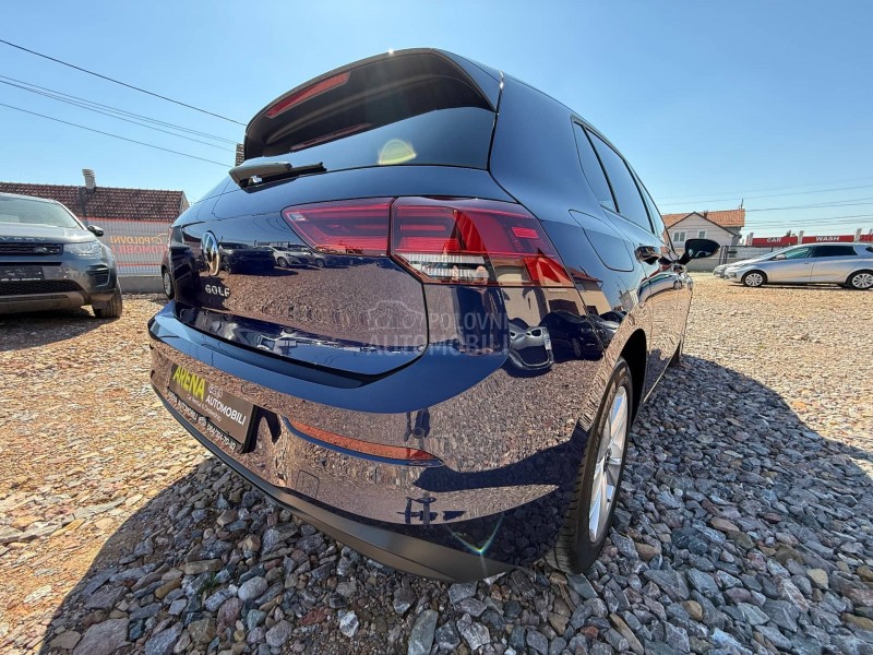 Volkswagen Golf 8 2.0 TDI/AUTOM