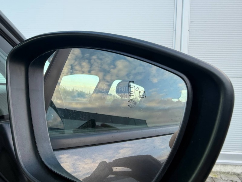 Citroen C3 1.2 SHINE/6 BRZ