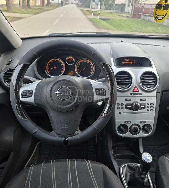 Opel Corsa D 1.2  ENJOY