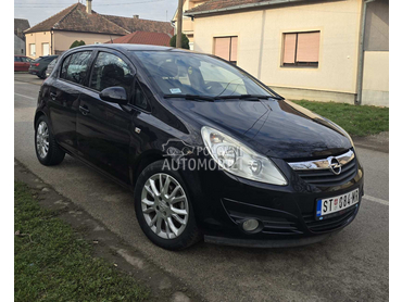 Opel Corsa D 1.2  ENJOY