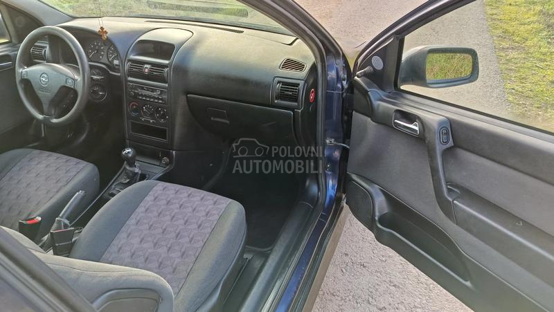 Opel Astra G 1.6 16v