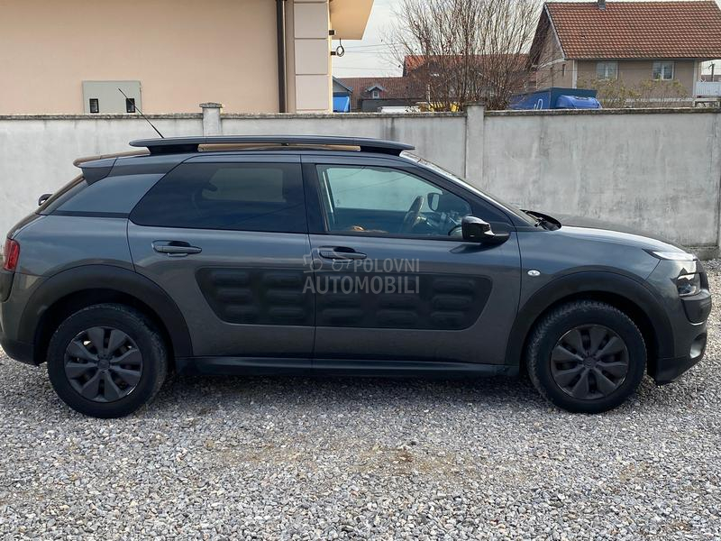 Citroen C4 Cactus 1.6e-hdi  PANO RAMA