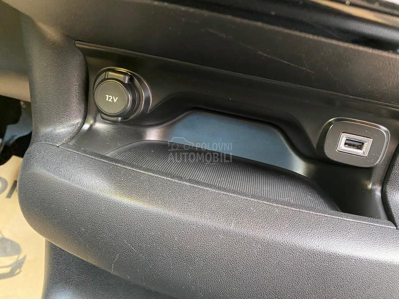 Citroen C4 Cactus 1.6e-hdi  PANO RAMA