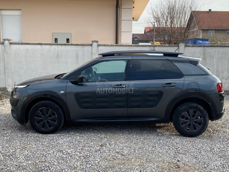 Citroen C4 Cactus 1.6e-hdi  PANO RAMA