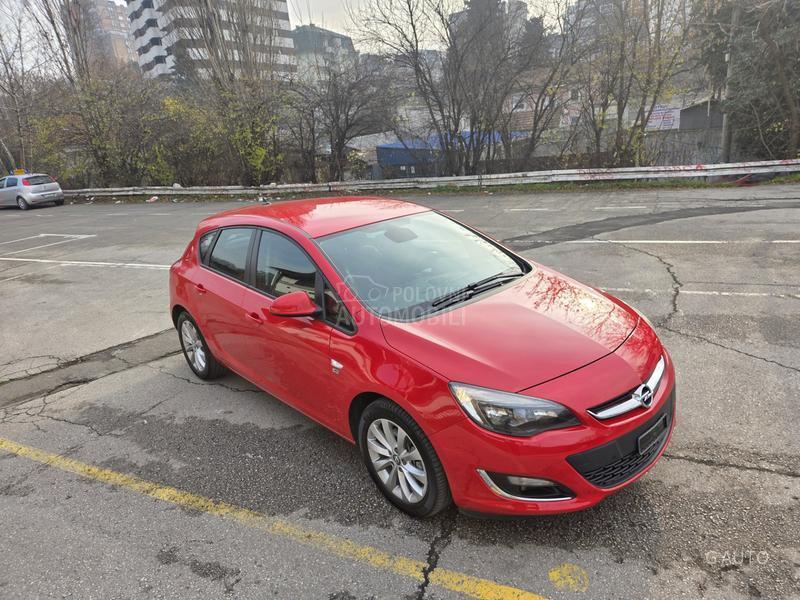 Opel Astra J 2.0CDTI NOVA F.U.L