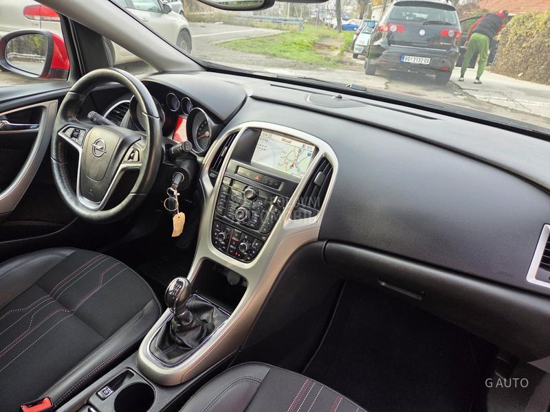 Opel Astra J 2.0CDTI NOVA F.U.L